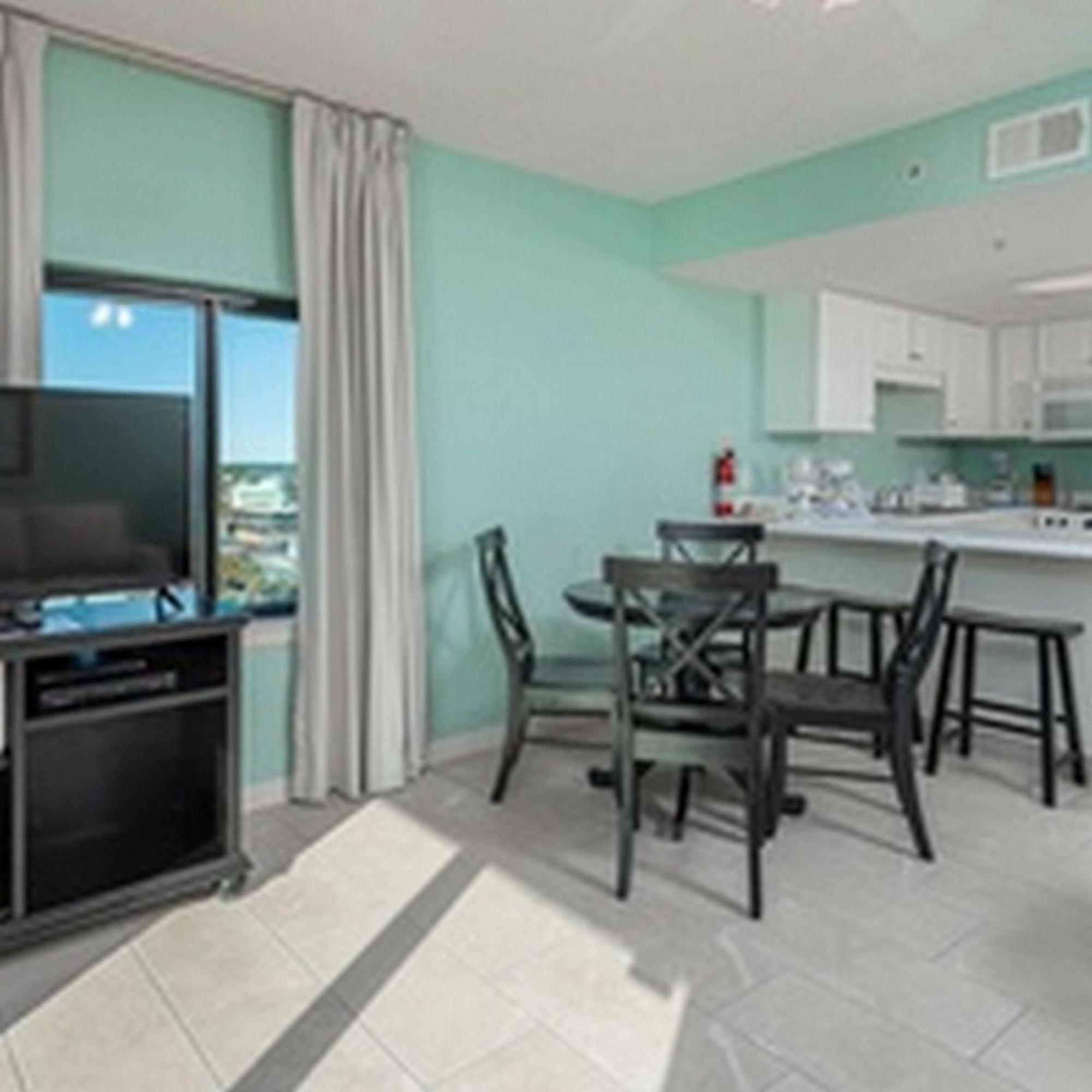 Phoenix All Suites Hotel Gulf Shores Room photo